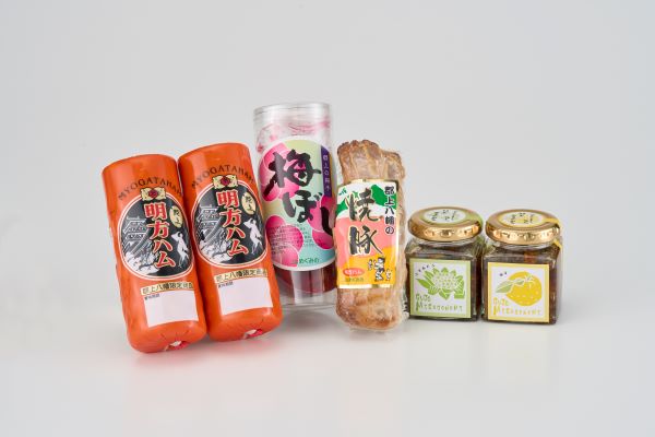 郡上特産品ギフト 明方ハム(八幡限定)2本・焼豚・ 筒梅各1個・みそごのみ2種セット